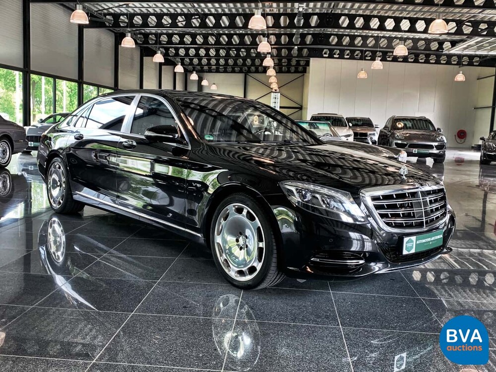 Mercedes-Benz S600 Maybach V12 530hp 2015.