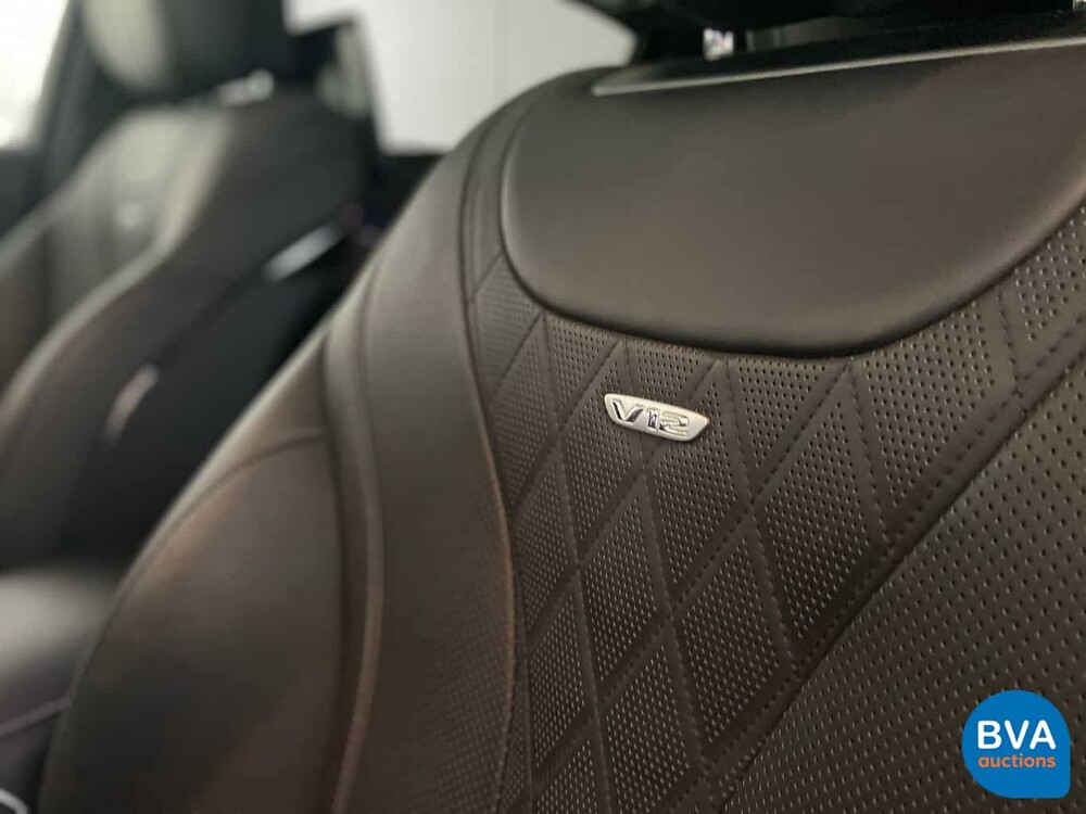 Mercedes-Benz S600 Maybach V12 530hp 2015.