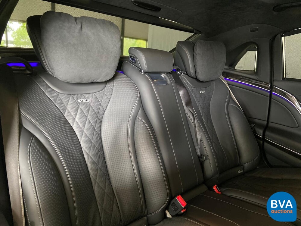 Mercedes-Benz S600 Maybach V12 530hp 2015.