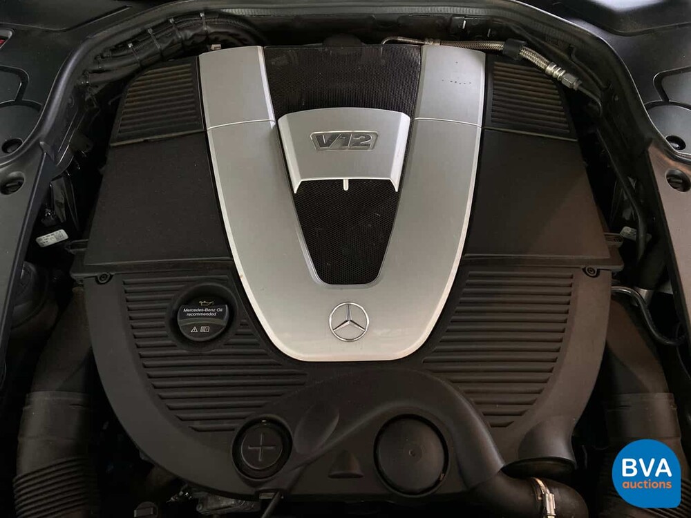 Mercedes-Benz S600 Maybach V12 530hp 2015.