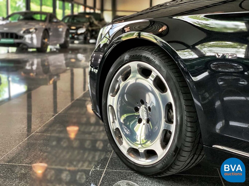 Mercedes-Benz S600 Maybach V12 530hp 2015.