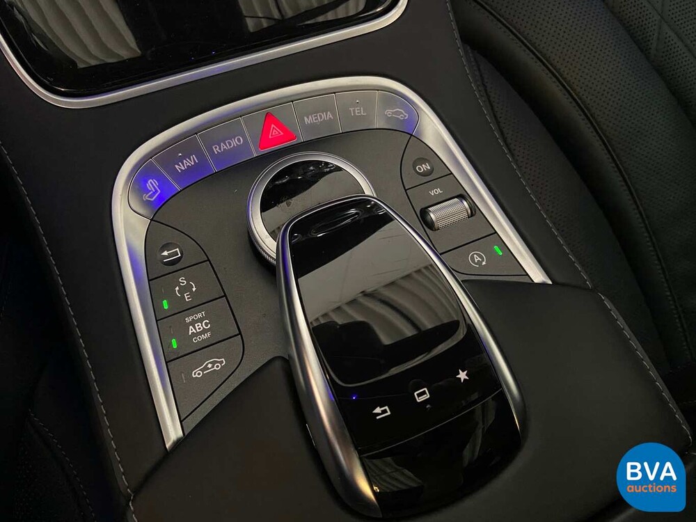 Mercedes-Benz S600 Maybach V12 530hp 2015.