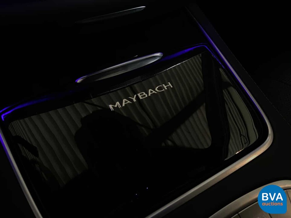 Mercedes-Benz S600 Maybach V12 530hp 2015.