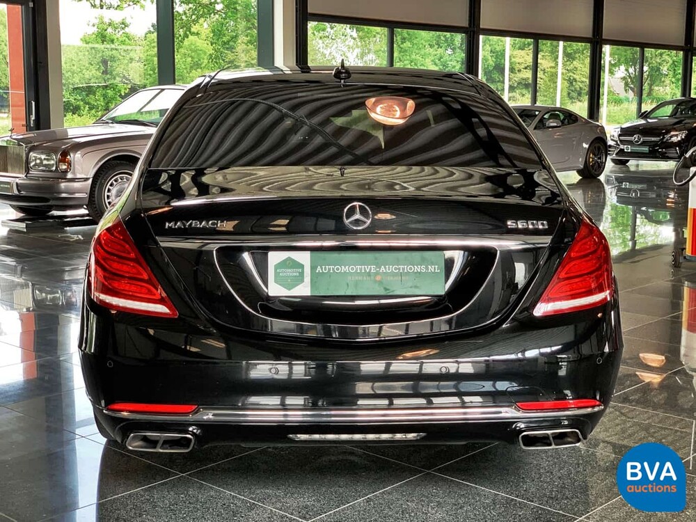 Mercedes-Benz S600 Maybach V12 530hp 2015.