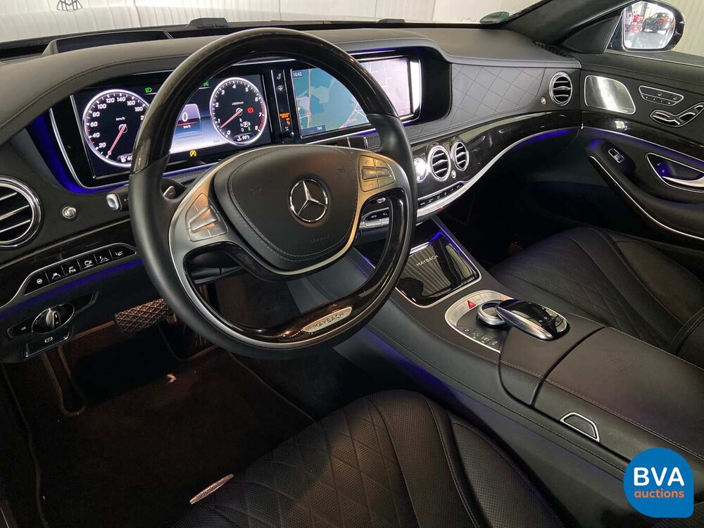 Mercedes-Benz S600 Maybach V12 530hp 2015.