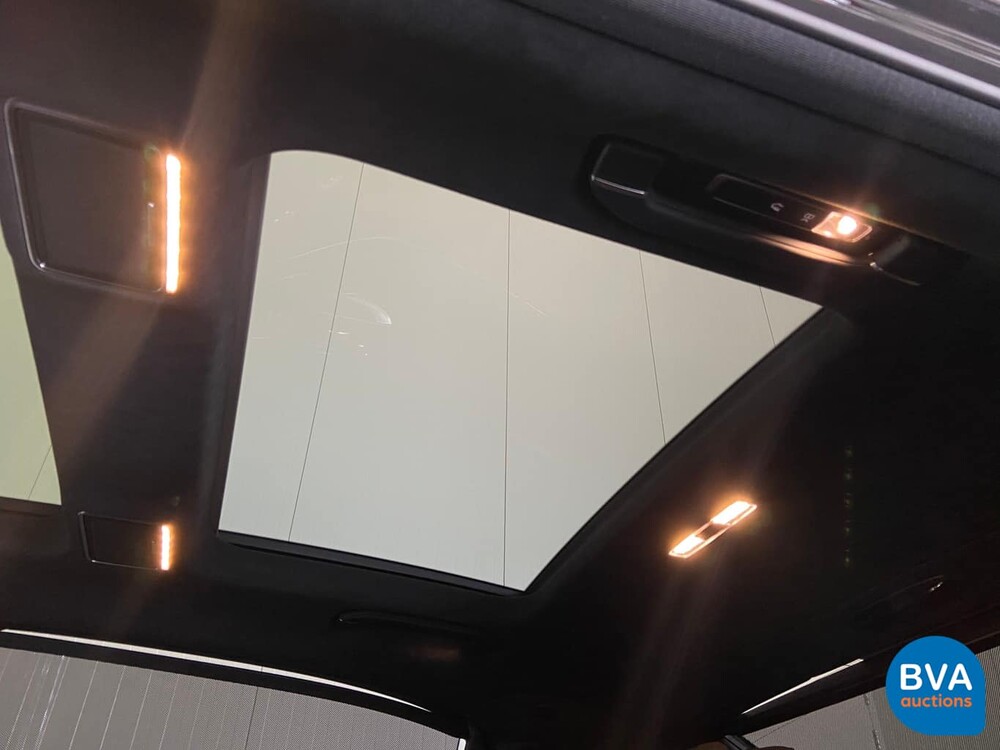 Mercedes-Benz S600 Maybach V12 530hp 2015.