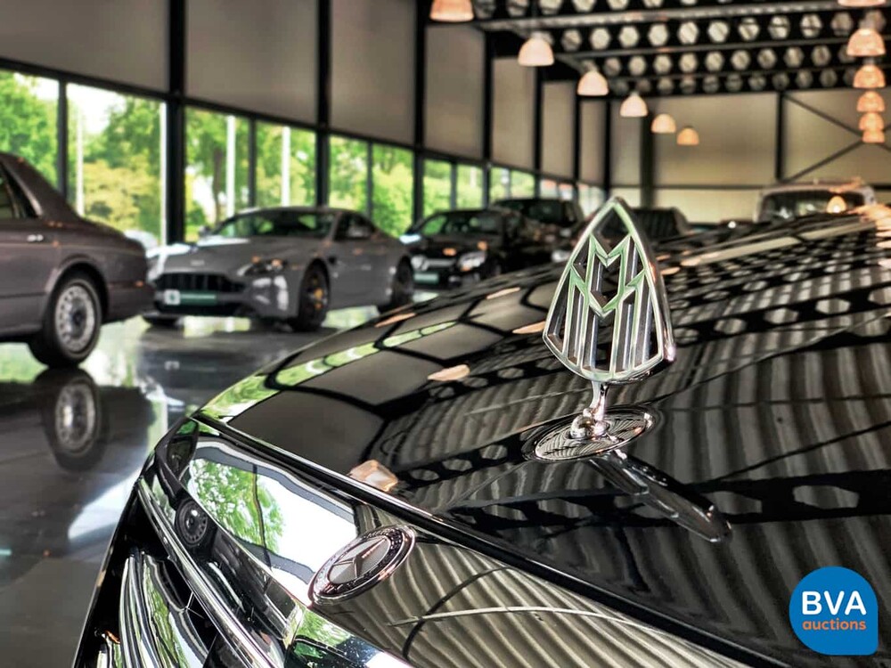 Mercedes-Benz S600 Maybach V12 530hp 2015.