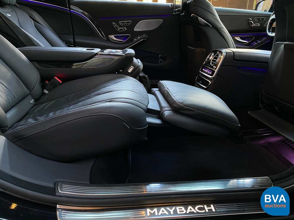 Mercedes-Benz S600 Maybach V12 530hp 2015.