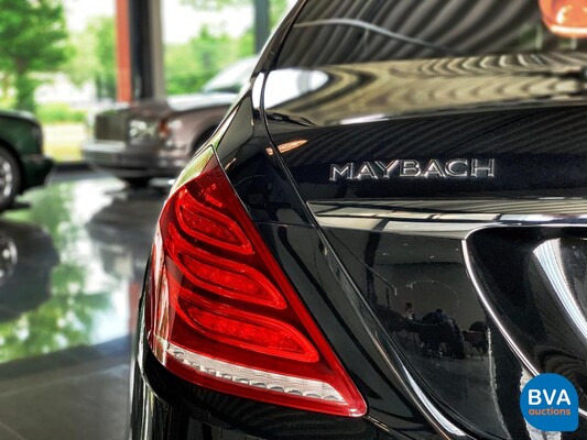 Mercedes-Benz S600 Maybach V12 530 PS 2015.