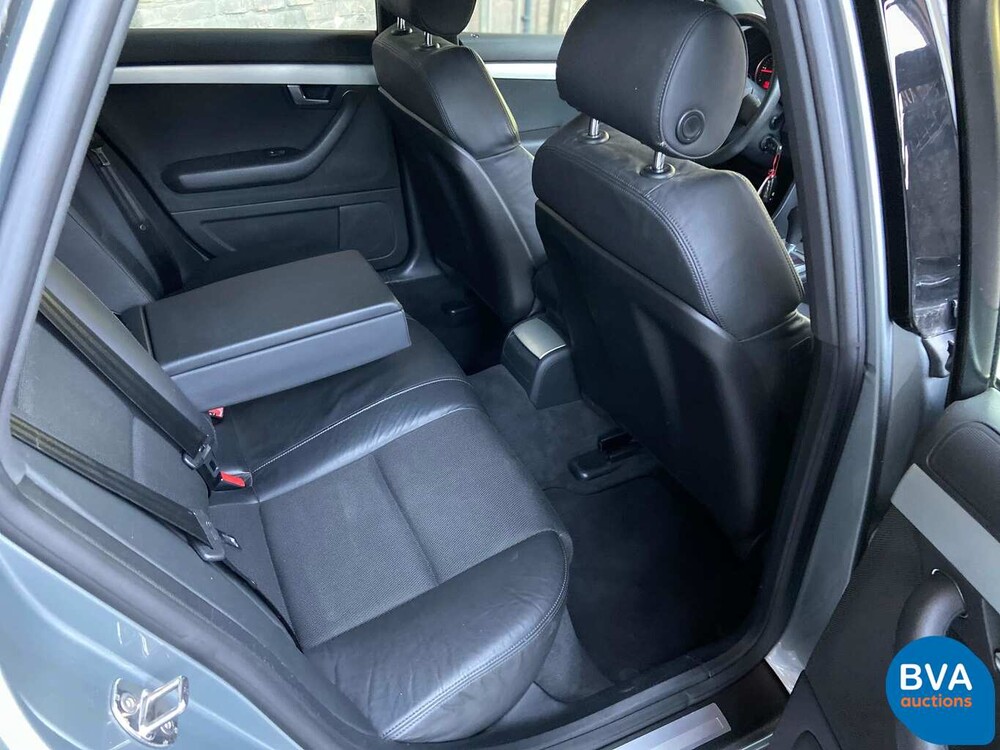 Audi A4 Avant 3.0 TDI Quattro S-Line Automaat 233pk 2007