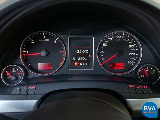 Audi A4 Avant 3.0 TDI Quattro S-Line Automatik 233 PS 2007.