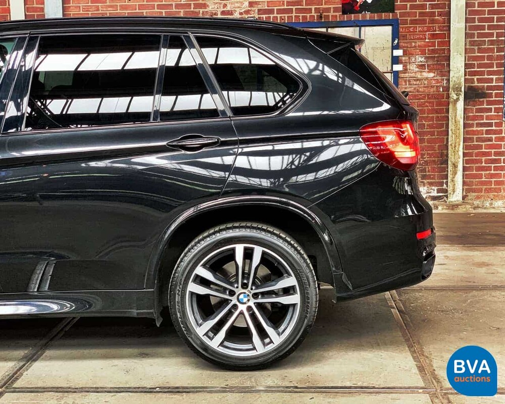 BMW X5 M50d xDrive 381pk EURO6 2014