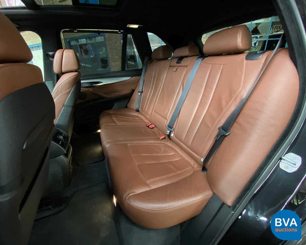 BMW X5 M50d xDrive 381pk EURO6 2014