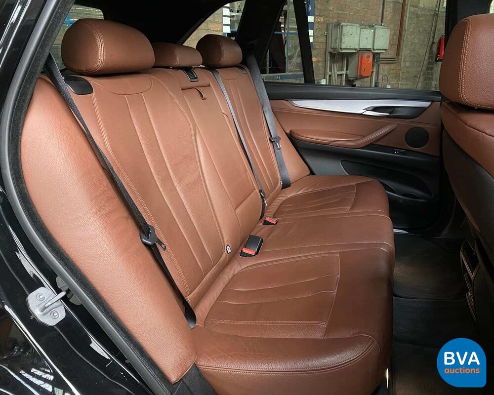 BMW X5 M50d xDrive 381pk EURO6 2014