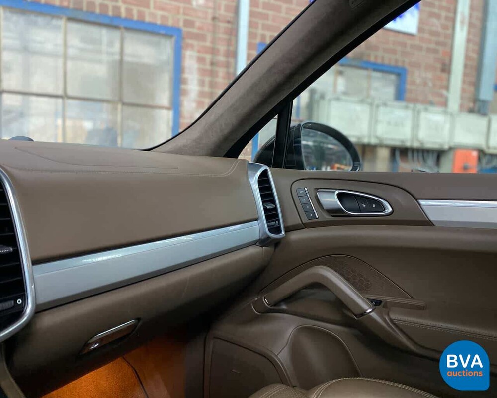 Porsche Cayenne Turbo 4.8 V8 500pk 2013, 9-TTN-90