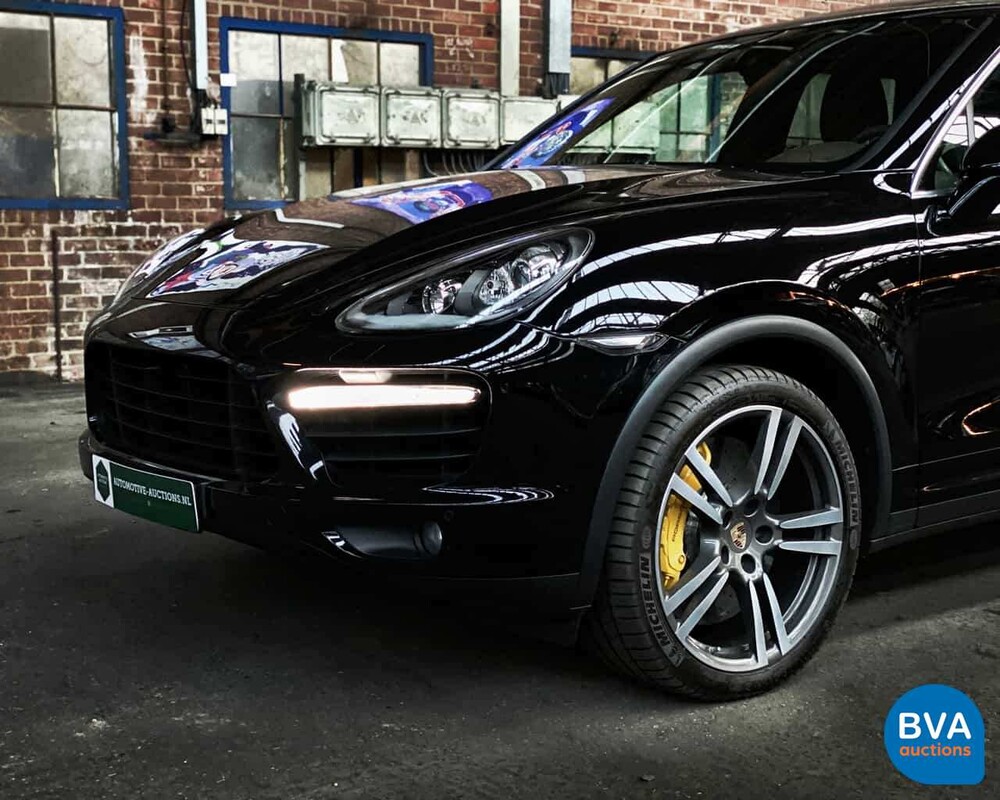 Porsche Cayenne Turbo 4.8 V8 500pk 2013, 9-TTN-90