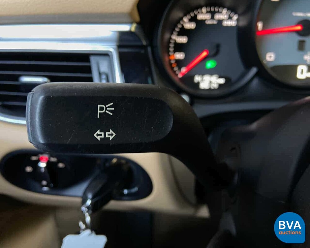 Porsche Macan S 258pk 3.0D 2015, 5-ZHF-01