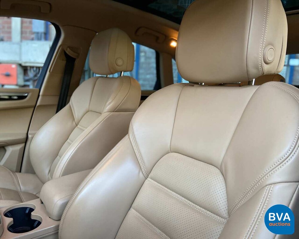 Porsche Macan S 258pk 3.0D 2015, 5-ZHF-01