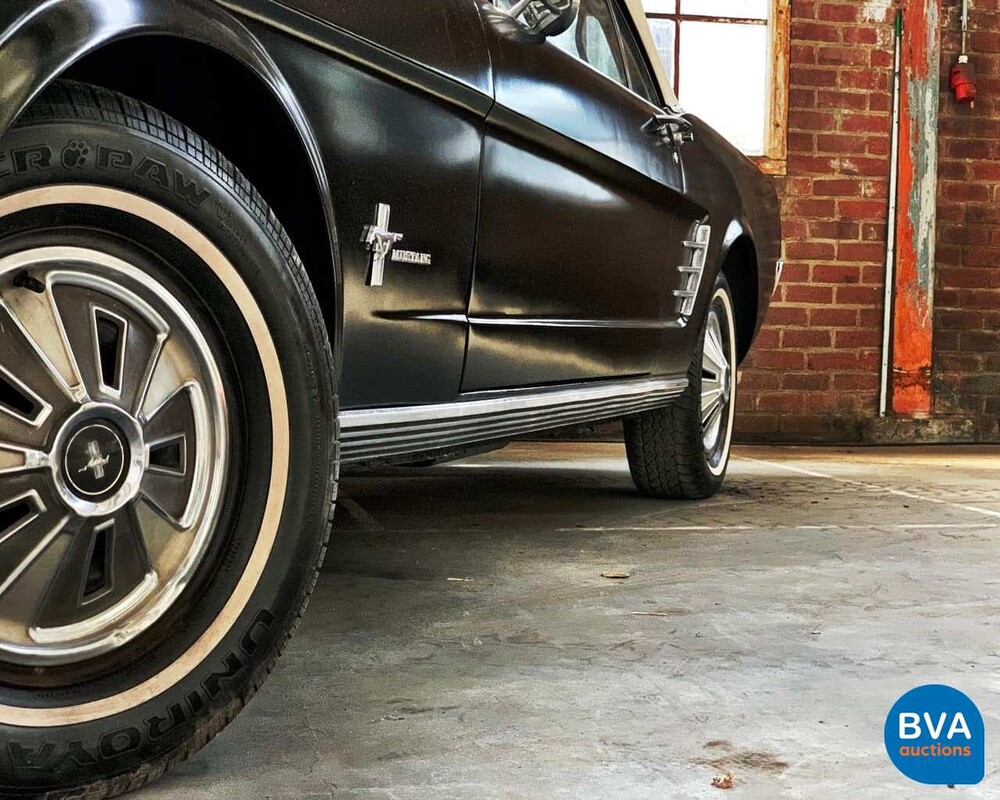 Ford Mustang V8 Cabriolet 1966