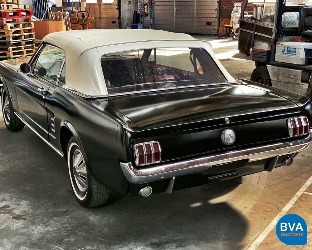 Ford Mustang V8 Cabriolet 1966