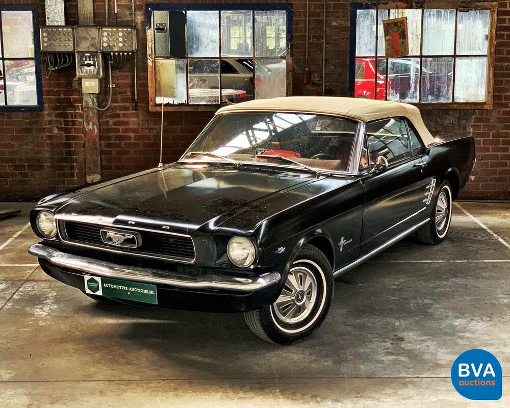 Ford Mustang V8 Cabriolet 1966