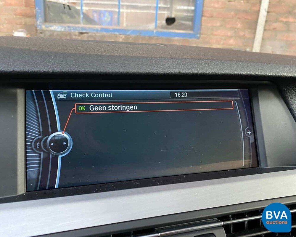 BMW 5-Serie Touring 528i High Executive 6-Cilinder -Org. NL-, 32-PSZ-2