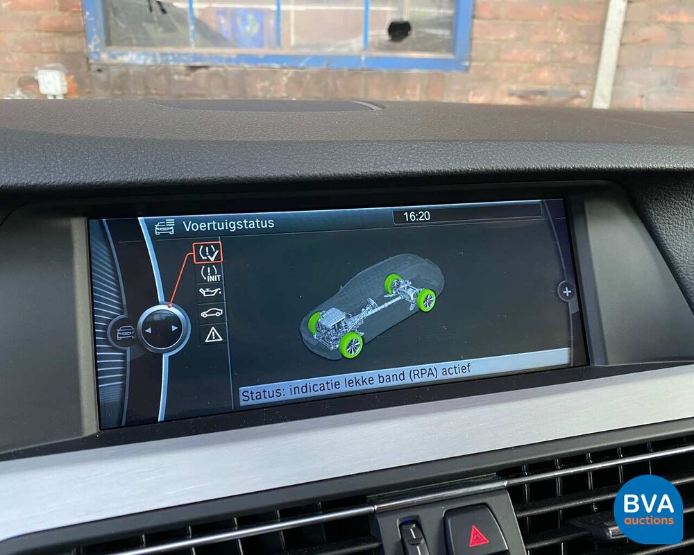 BMW 5-Serie Touring 528i High Executive 6-Cilinder -Org. NL-, 32-PSZ-2