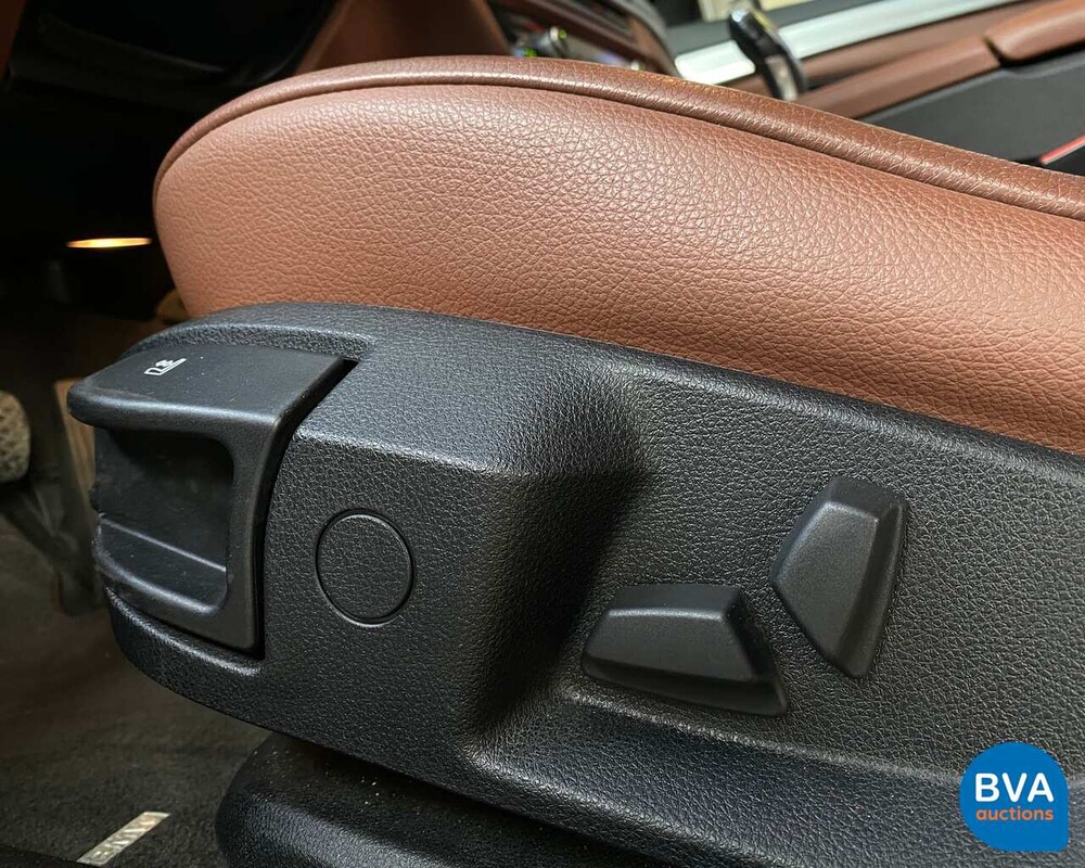 BMW 5-Serie Touring 528i High Executive 6-Cilinder -Org. NL-, 32-PSZ-2