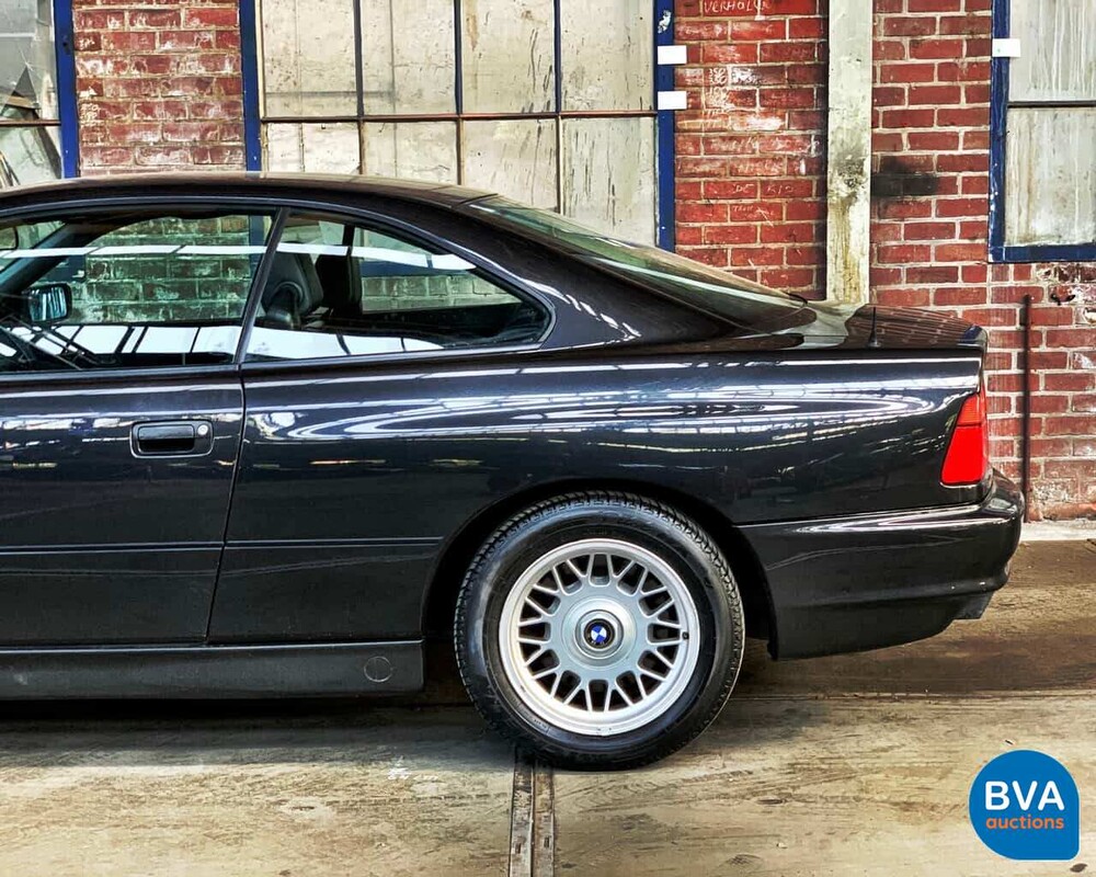 BMW 850i V12 300pk 1991
