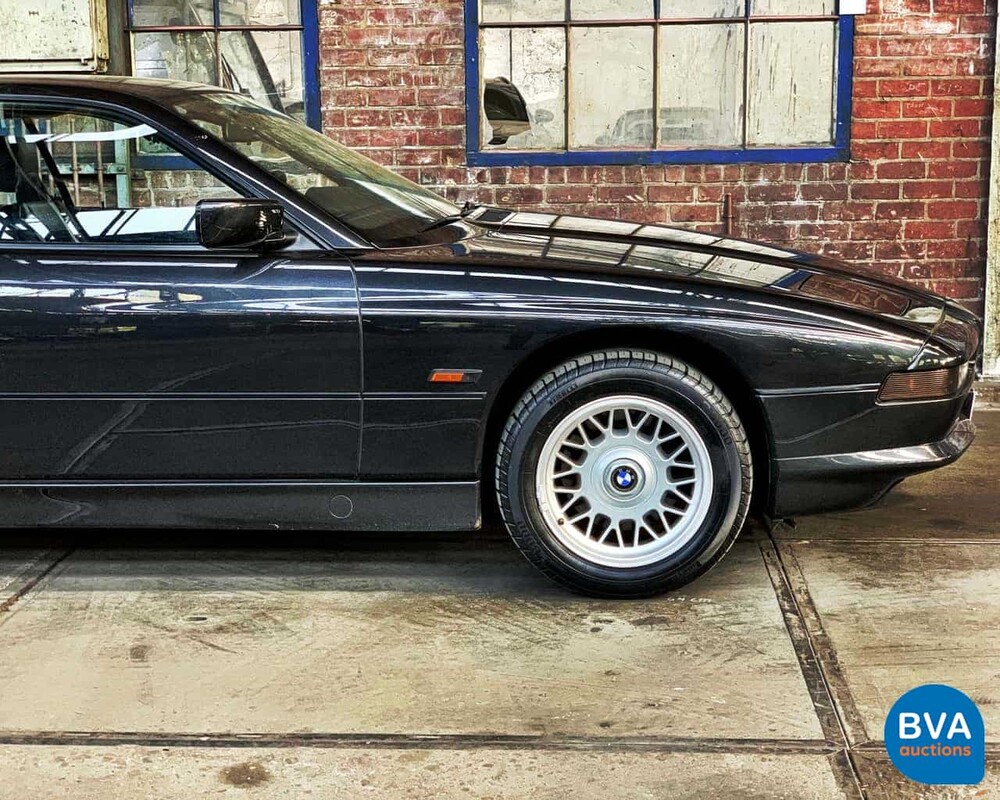 BMW 850i V12 300pk 1991