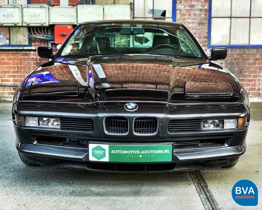 BMW 850i V12 300pk 1991