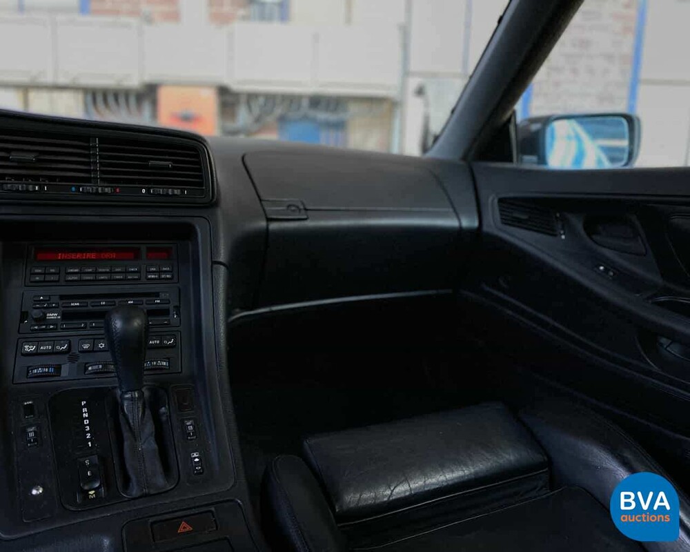 BMW 850i V12 300pk 1991