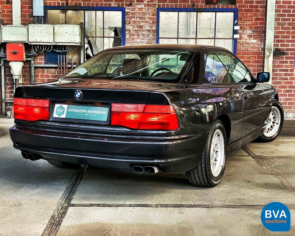 BMW 850i V12 300pk 1991