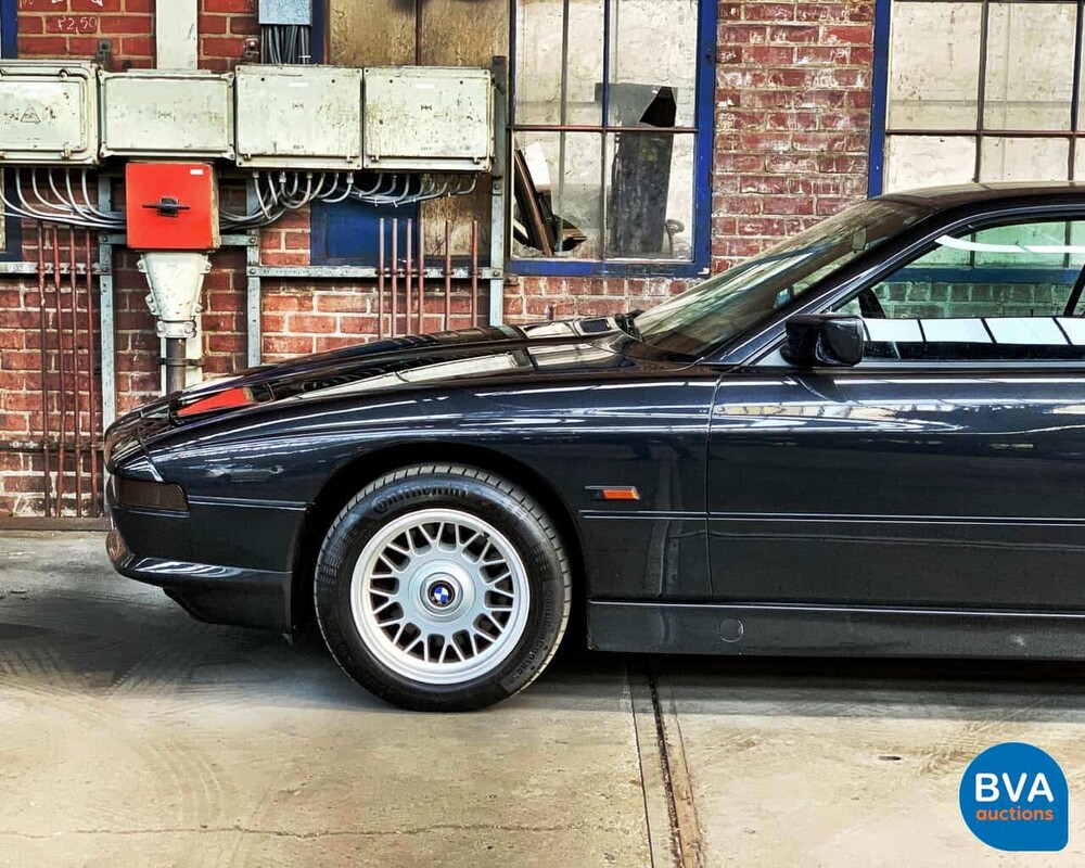 BMW 850i V12 300pk 1991
