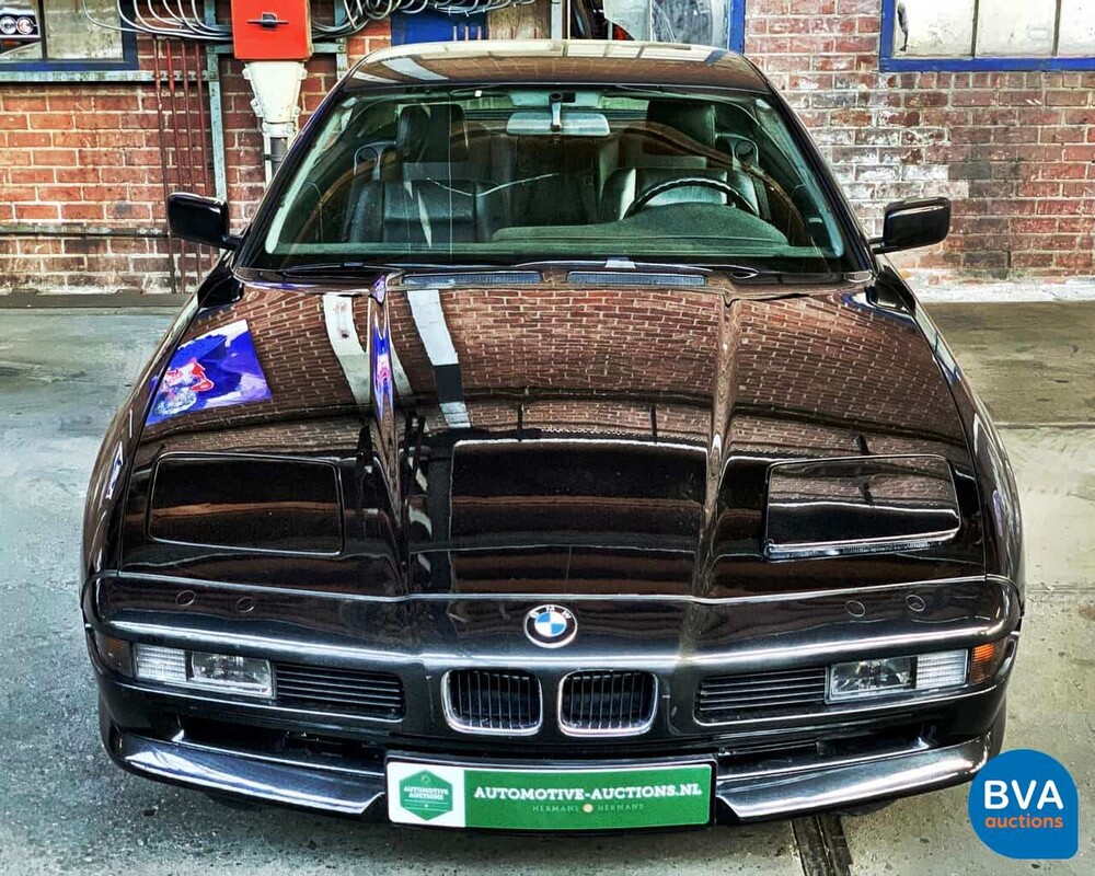 BMW 850i V12 300pk 1991