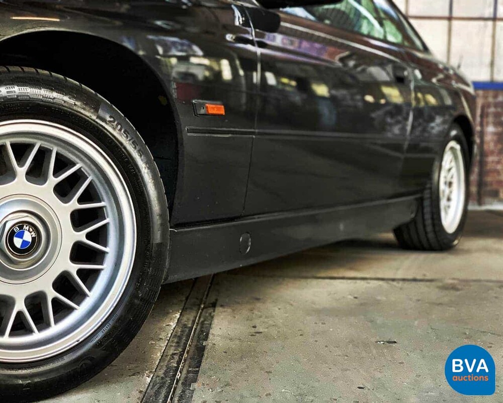 BMW 850i V12 300pk 1991