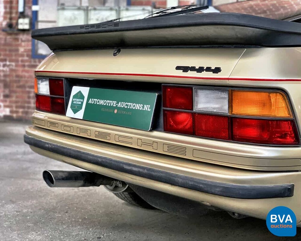 Porsche 944 2.5 Coupé -Origineel NL- 1983, JY-49-XL