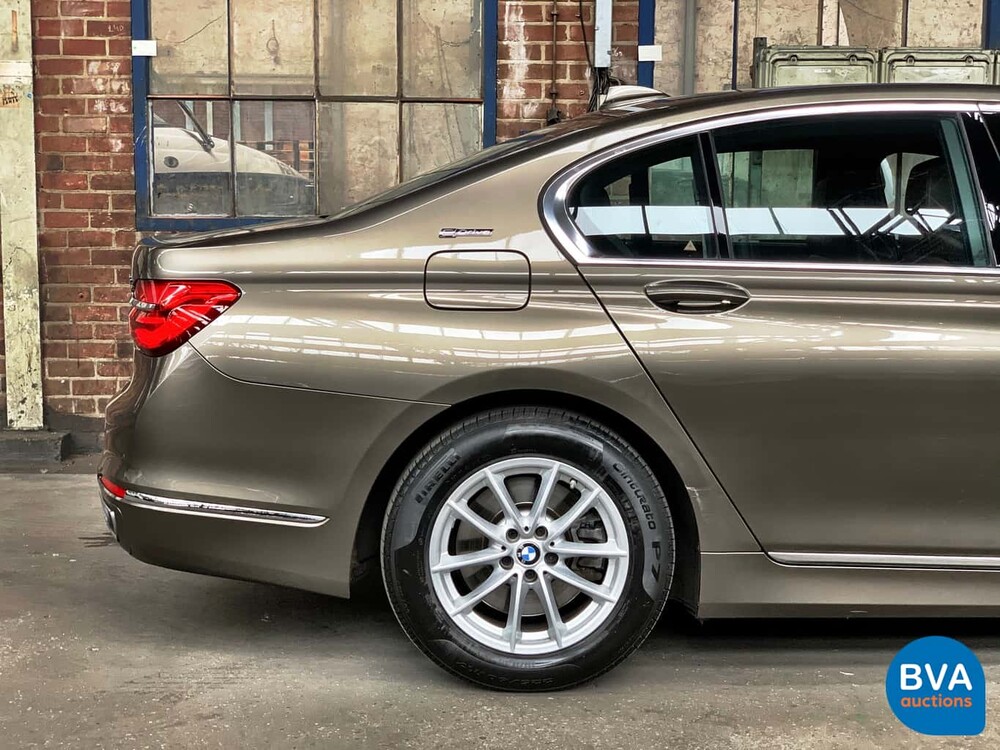 BMW 740e iPerformance High Executive 7-serie 326pk 2016, KV-848-D