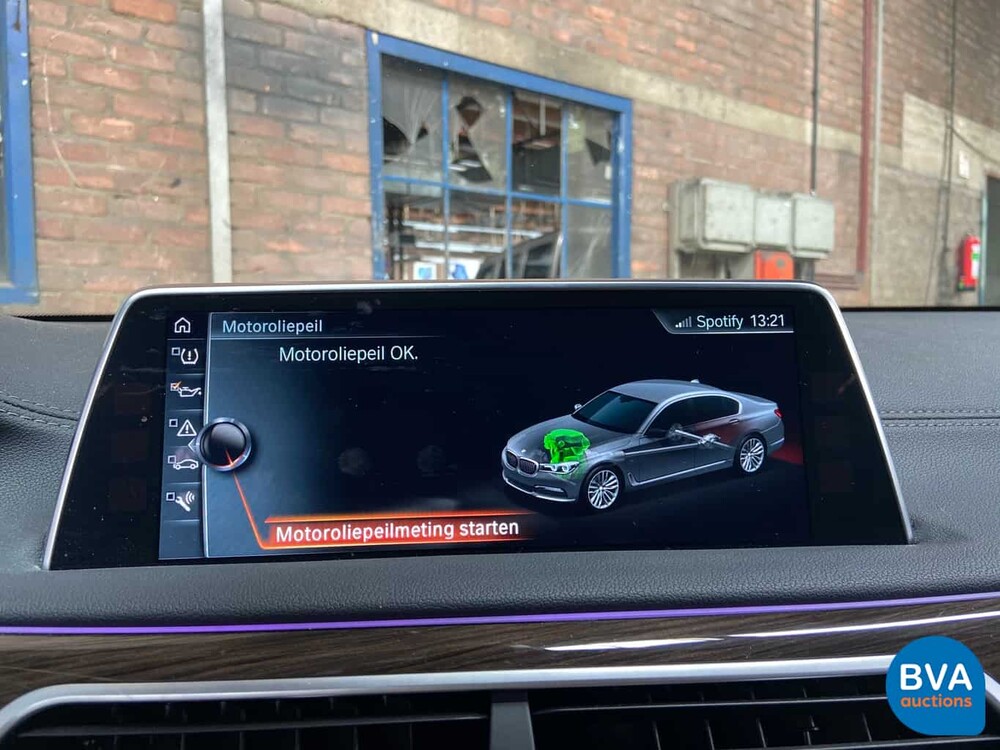 BMW 740e iPerformance High Executive 7-serie 326pk 2016, KV-848-D