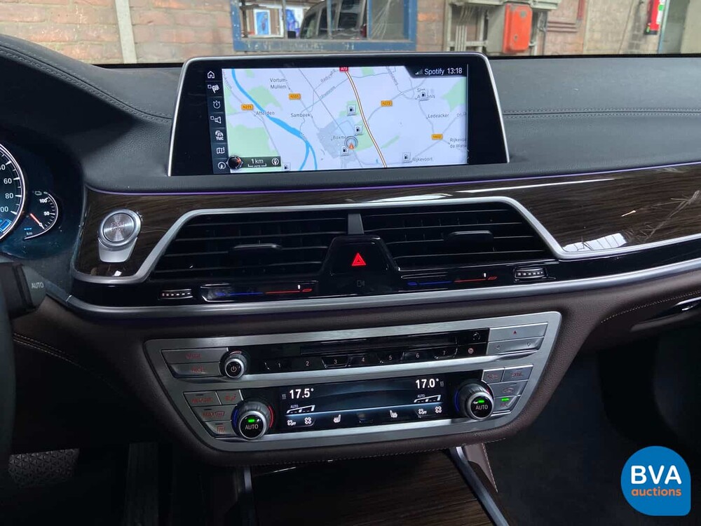 BMW 740e iPerformance High Executive 7-serie 326pk 2016, KV-848-D