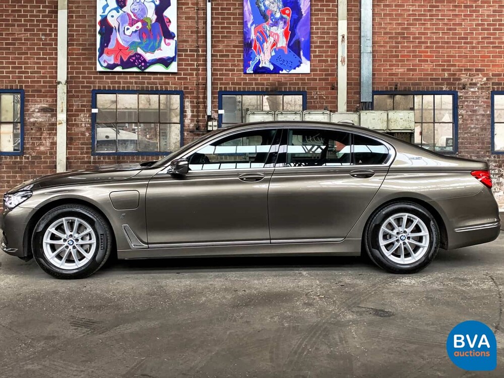 BMW 740e iPerformance High Executive 7-serie 326pk 2016, KV-848-D