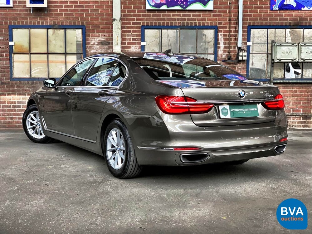 BMW 740e iPerformance High Executive 7-serie 326pk 2016, KV-848-D