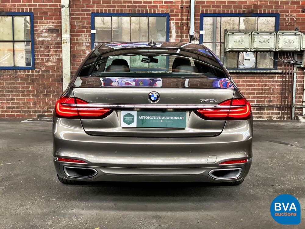 BMW 740e iPerformance High Executive 7-serie 326pk 2016, KV-848-D