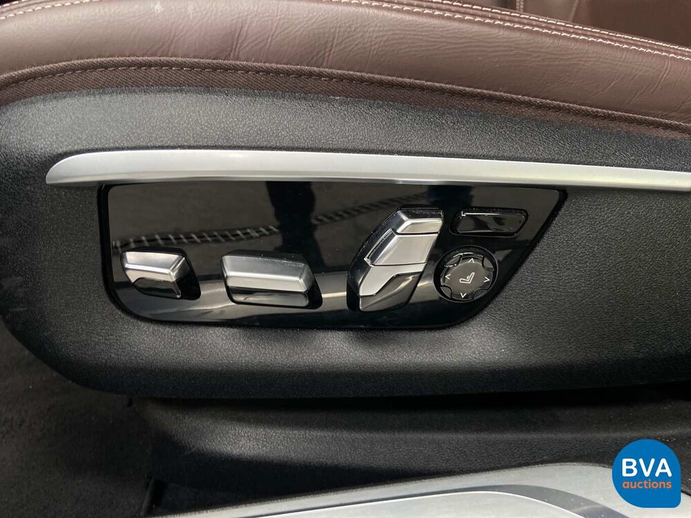 BMW 740e iPerformance High Executive 7-serie 326pk 2016, KV-848-D