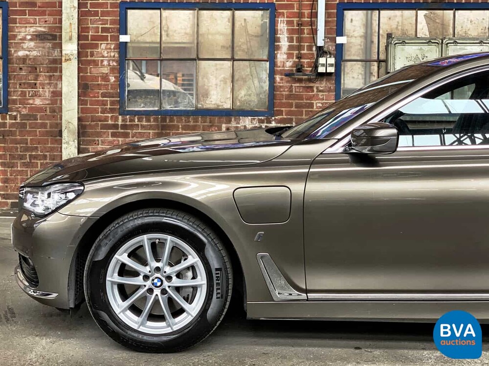 BMW 740e iPerformance High Executive 7-serie 326pk 2016, KV-848-D
