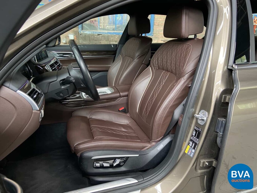 BMW 740e iPerformance High Executive 7-serie 326pk 2016, KV-848-D