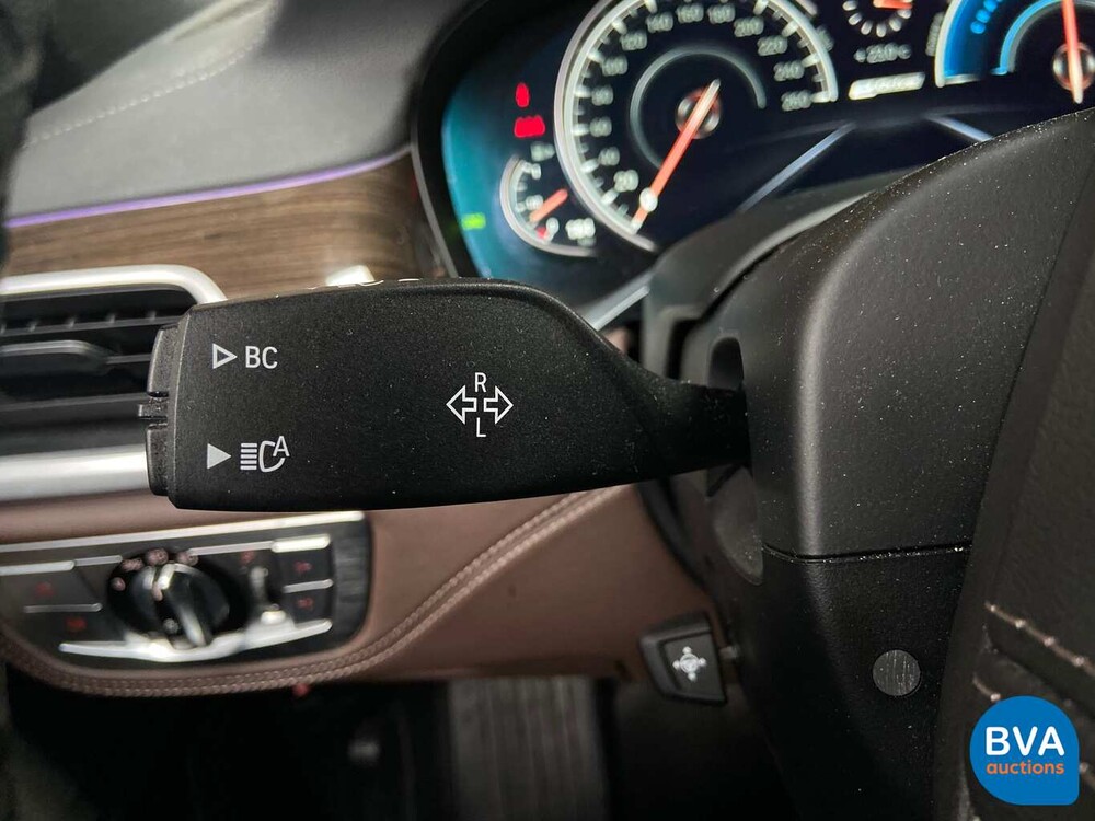 BMW 740e iPerformance High Executive 7-serie 326pk 2016, KV-848-D