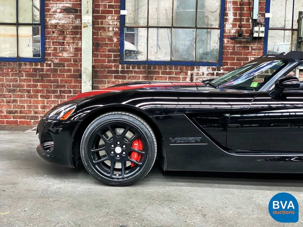 Dodge Viper SRT-10 8.3 V10 506pk 2004, 12-SGT-9