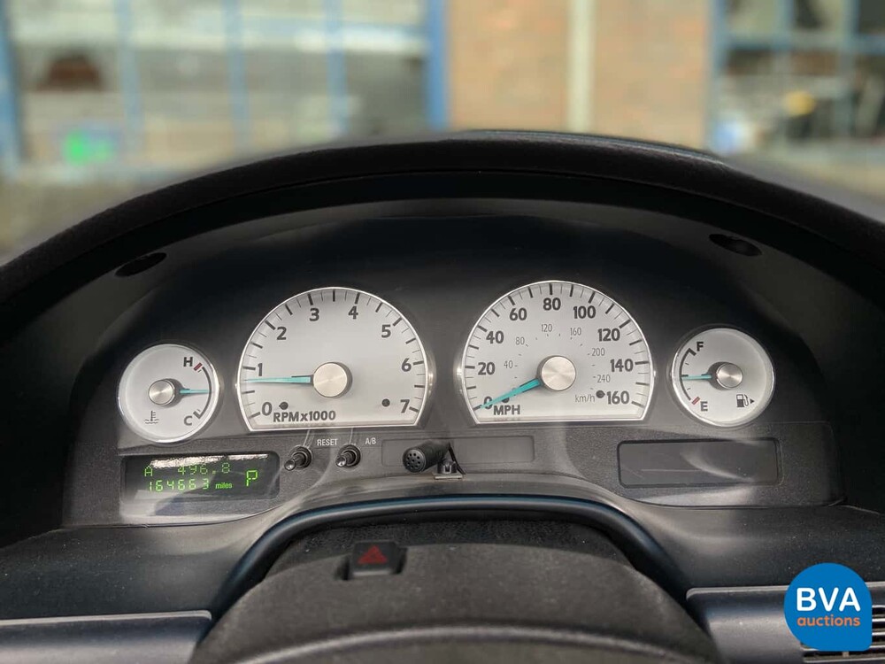 Ford Thunderbird 50th Anniversary 3.9 V8 256pk 2004, 9-XHN-66