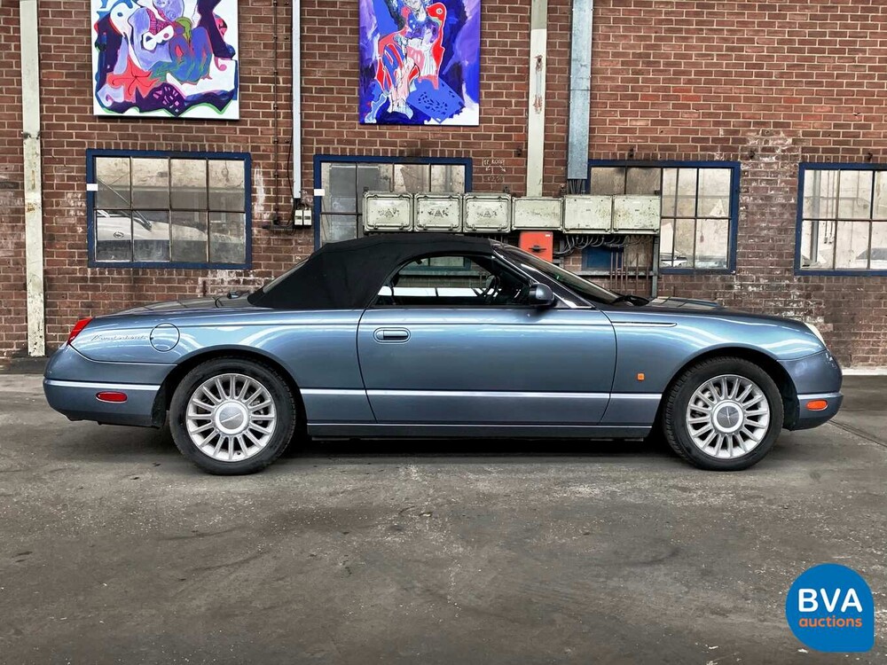 Ford Thunderbird 50th Anniversary 3.9 V8 256pk 2004, 9-XHN-66